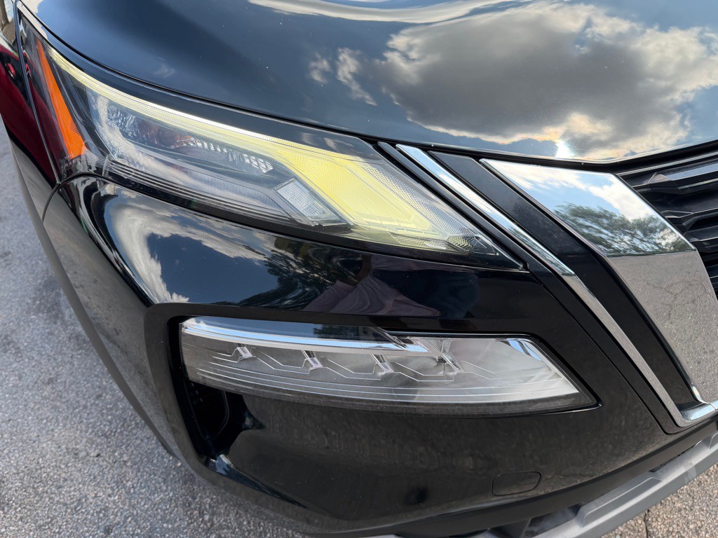 2021 Nissan Rogue Image 9