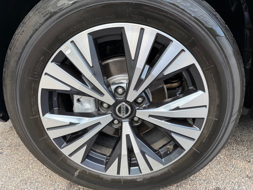 2021 Nissan Rogue Image 32