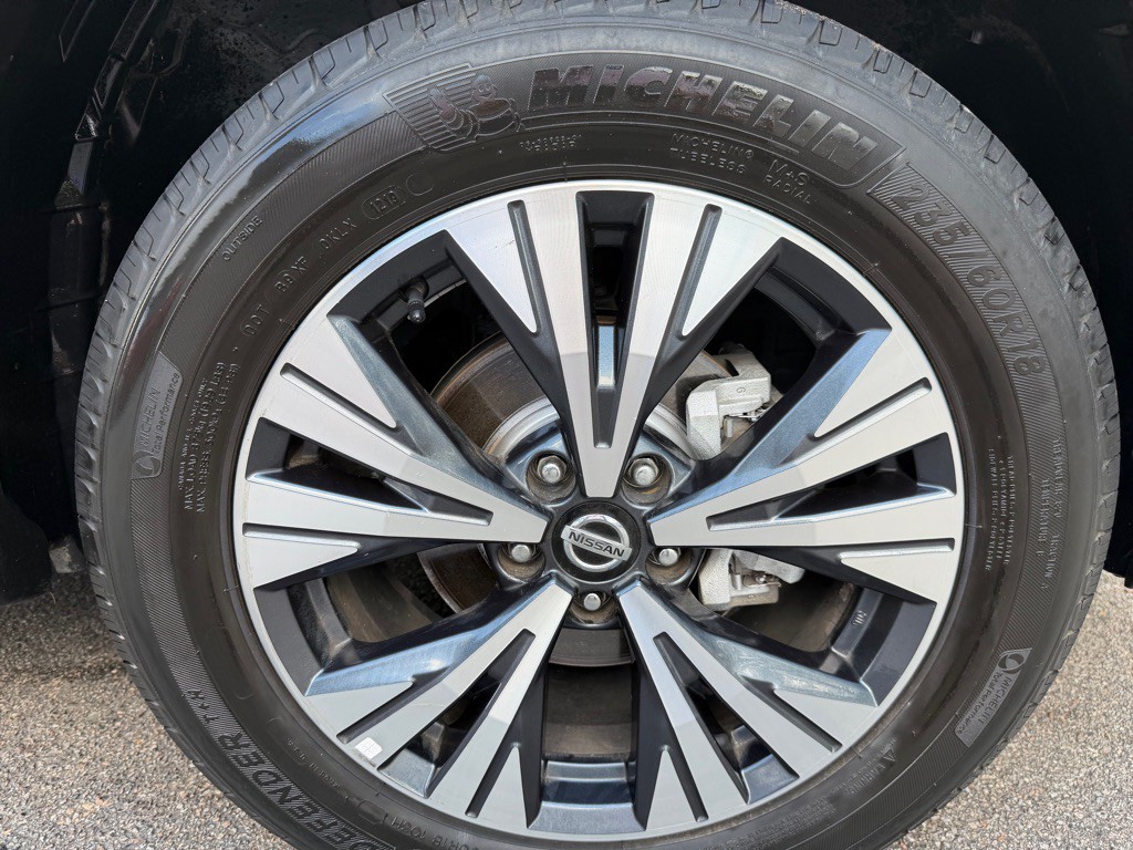 2021 Nissan Rogue Image 33