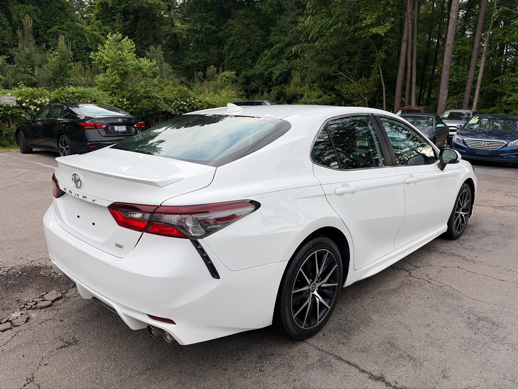 2022 Toyota Camry Image 4