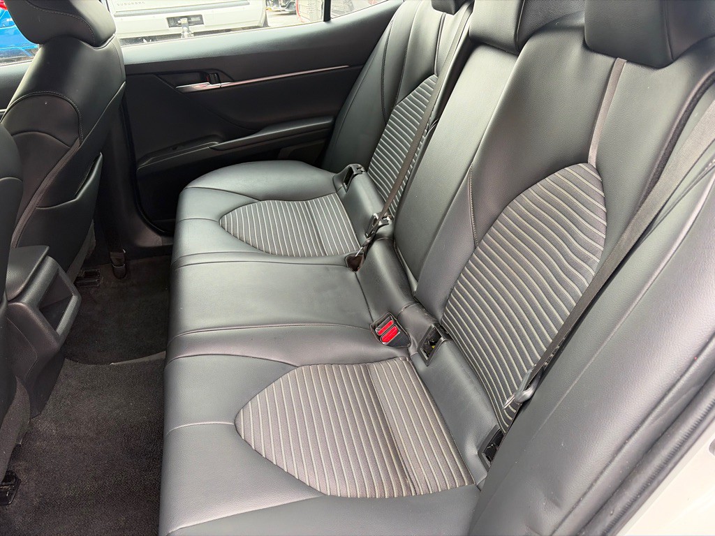 2022 Toyota Camry Image 10
