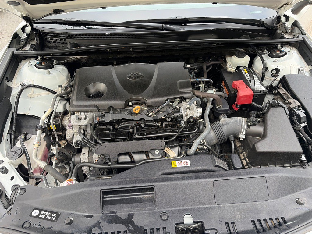 2022 Toyota Camry Image 25