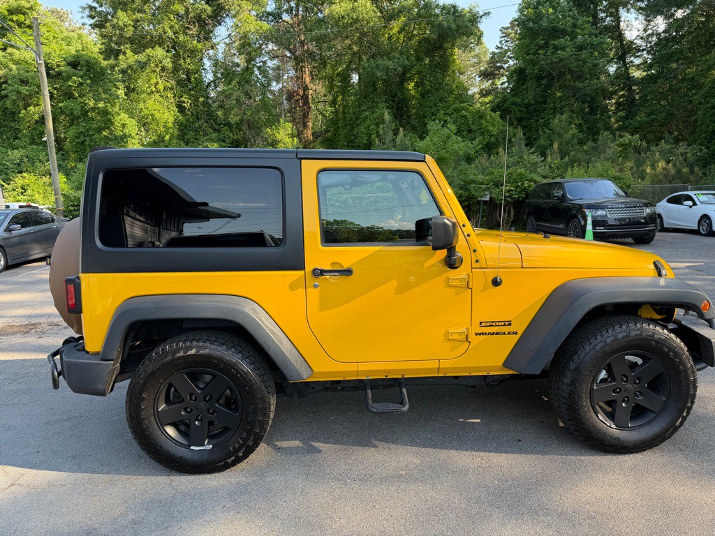 2015 Jeep Wrangler Image 8