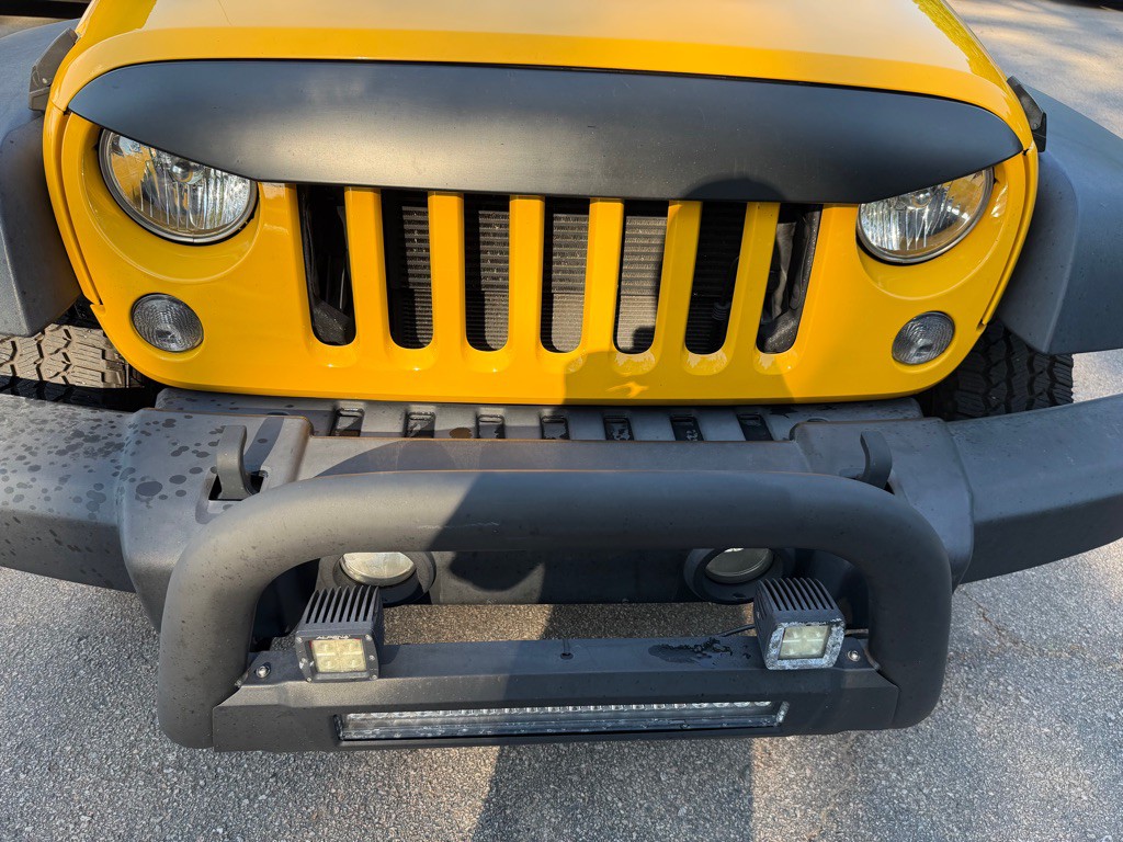 2015 Jeep Wrangler Image 10