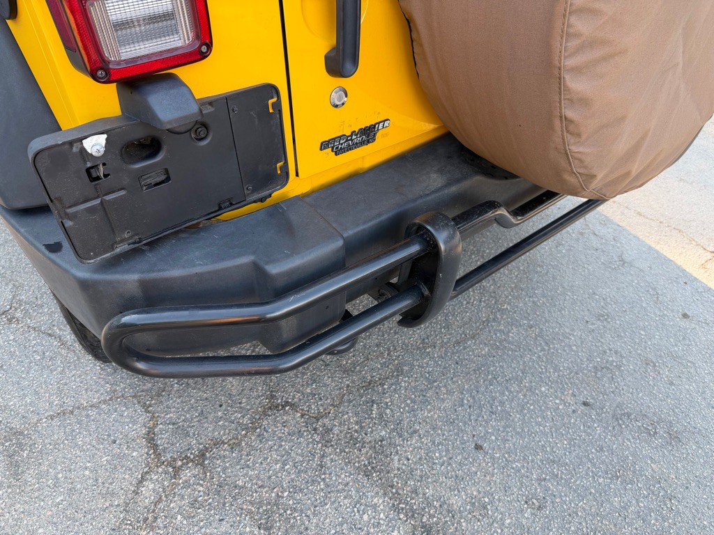 2015 Jeep Wrangler Image 13