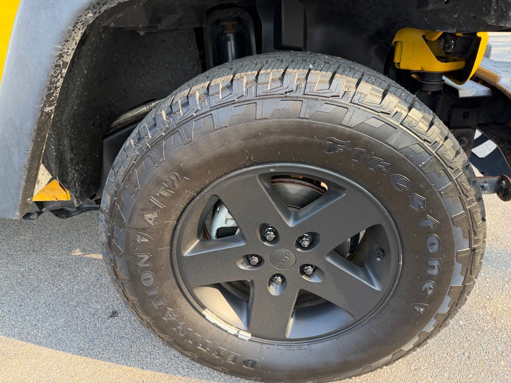 2015 Jeep Wrangler Image 28