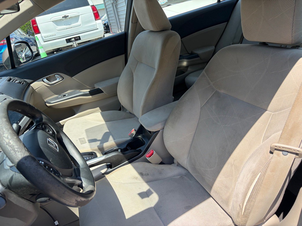 2012 Honda Civic Image 9