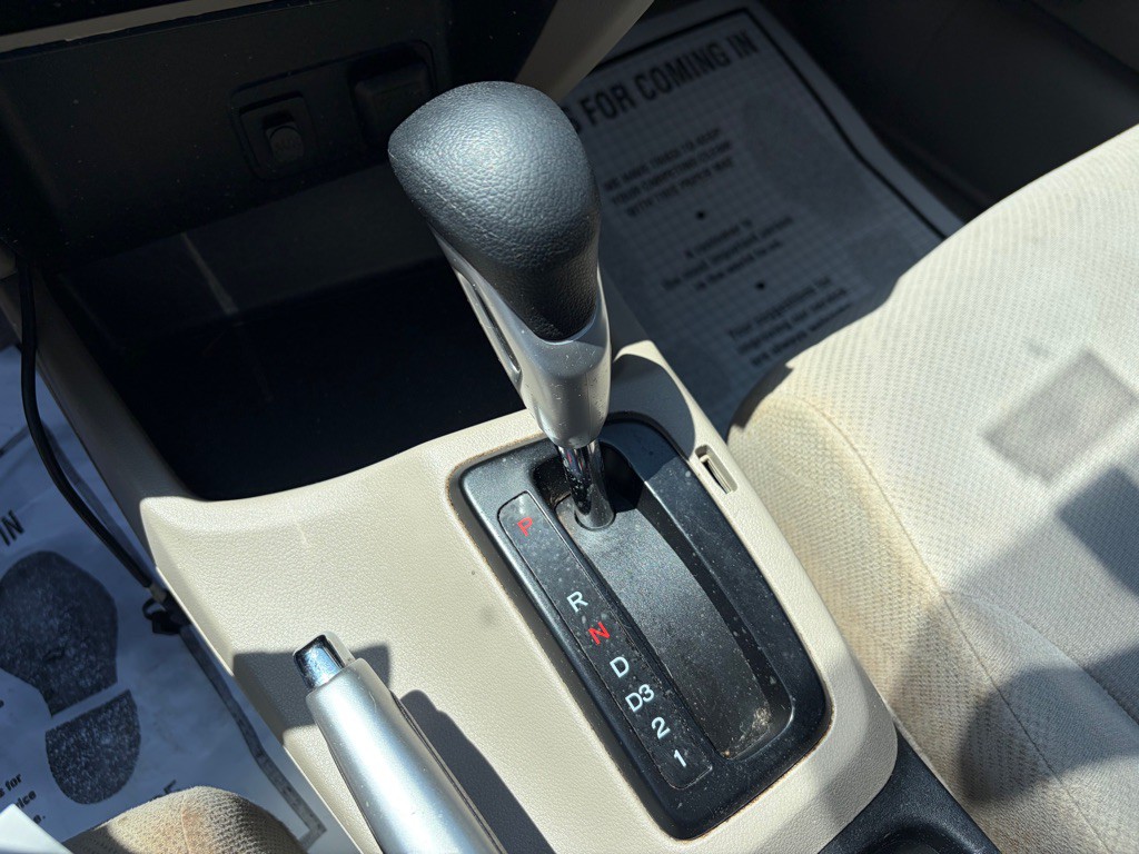 2012 Honda Civic Image 16