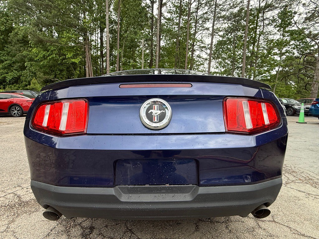 2012 Ford Mustang Image 8