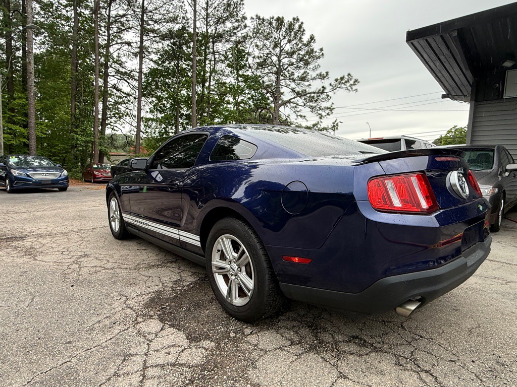 2012 Ford Mustang Image 11