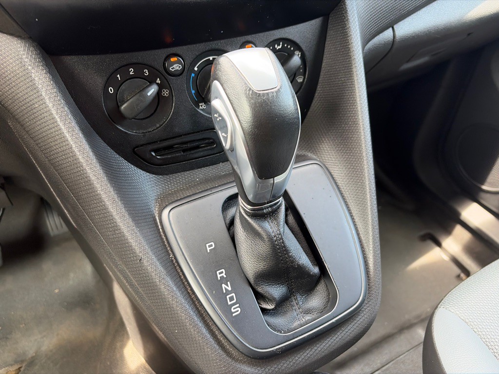 2016 Ford Transit Connect Image 16
