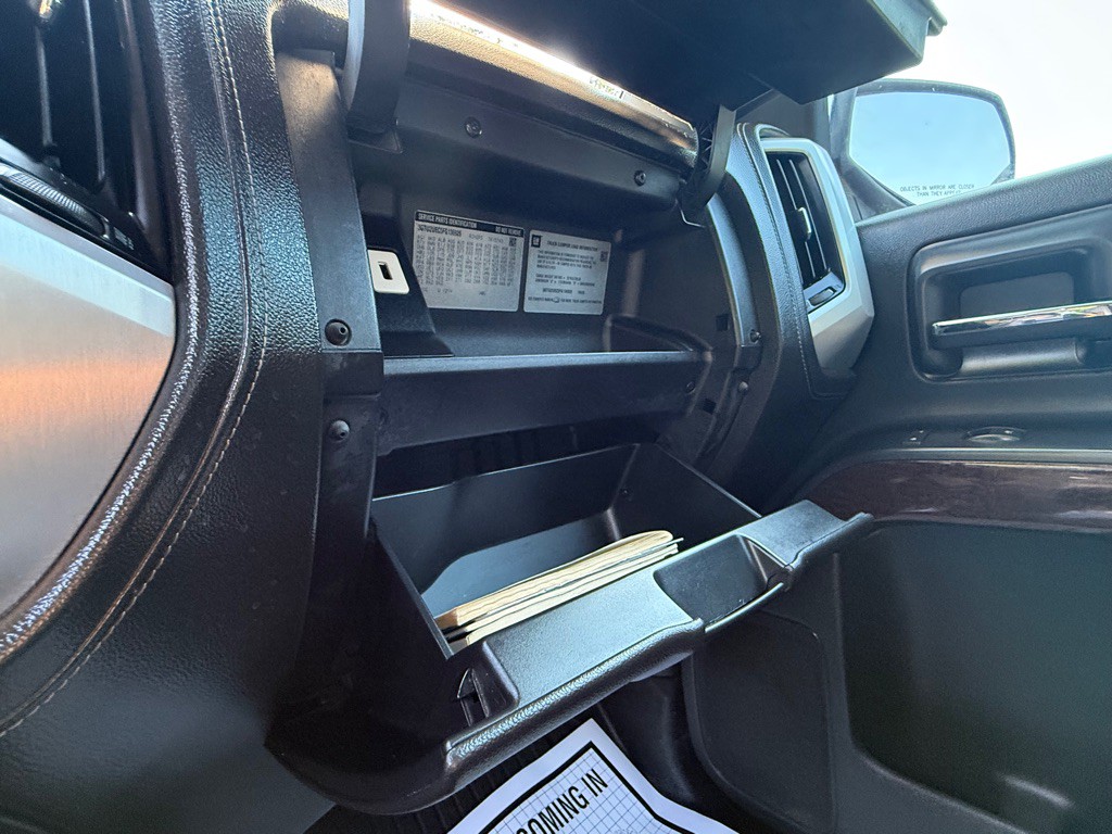 2015 GMC Sierra Image 25