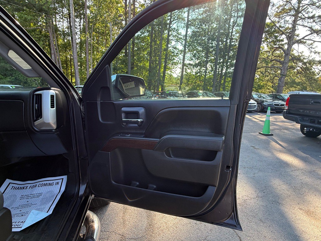 2015 GMC Sierra Image 31