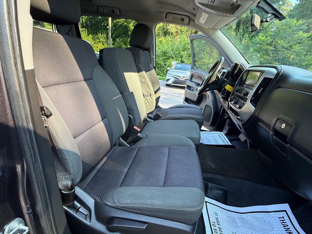 2015 GMC Sierra Image 32