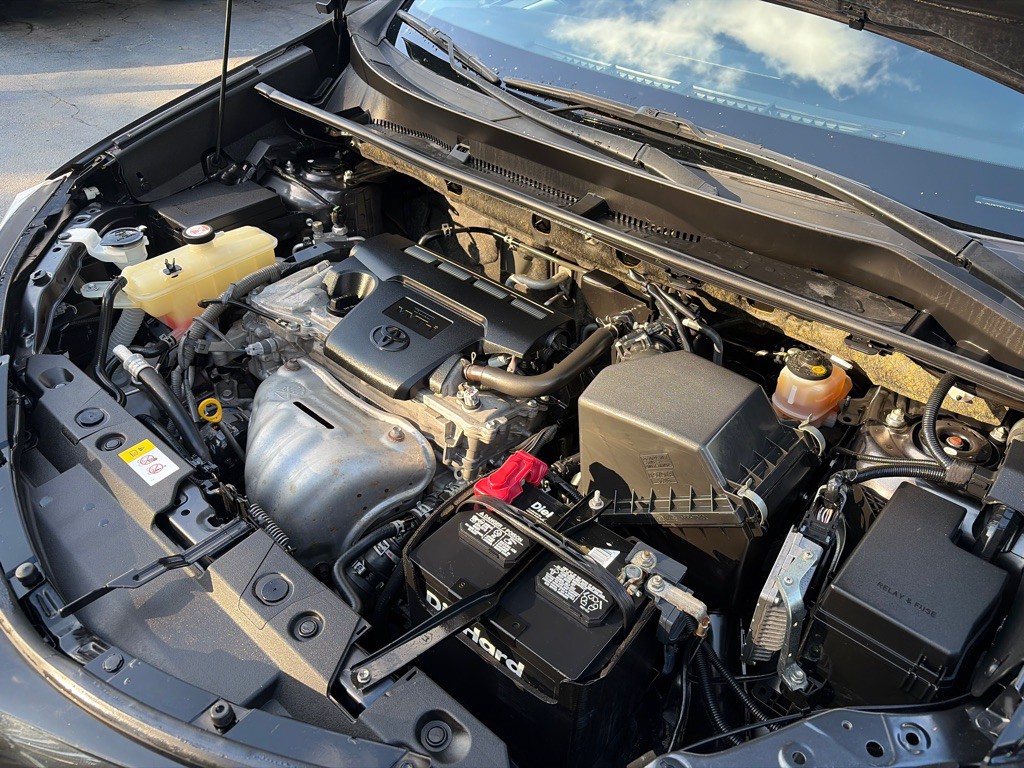2017 Toyota Rav4 Image 24