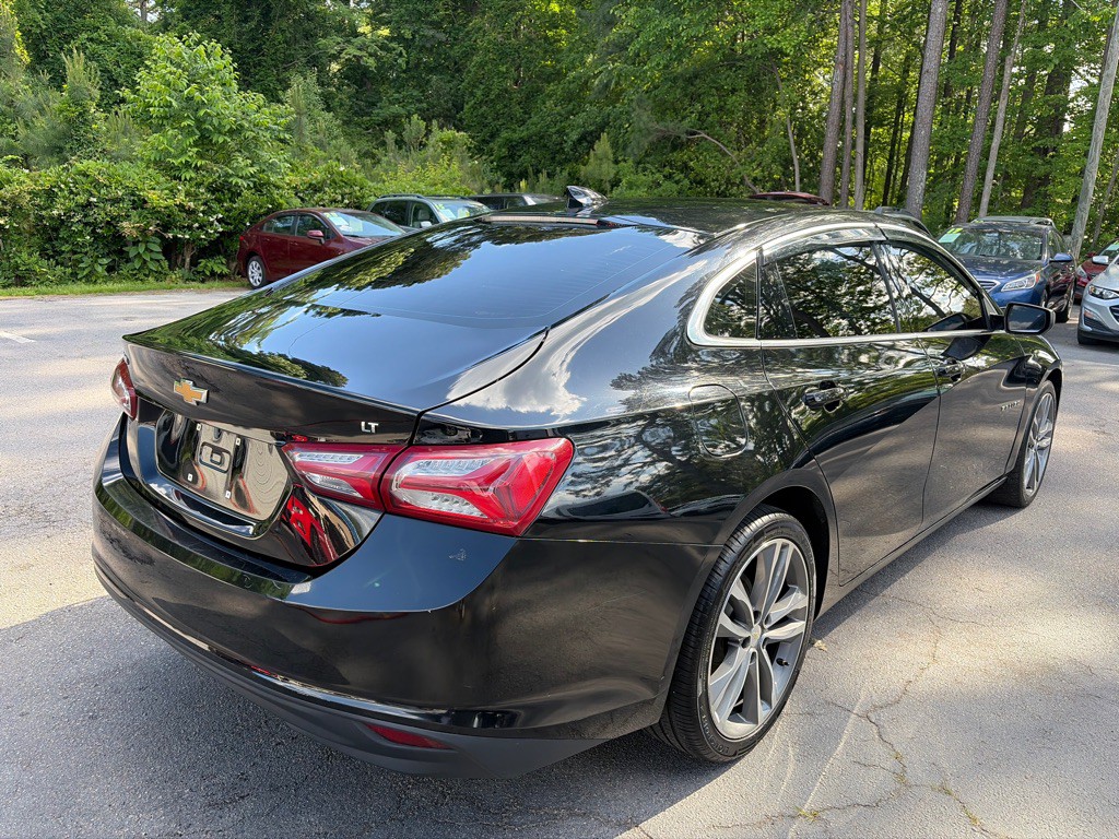 2021 Chevrolet Malibu Image 4