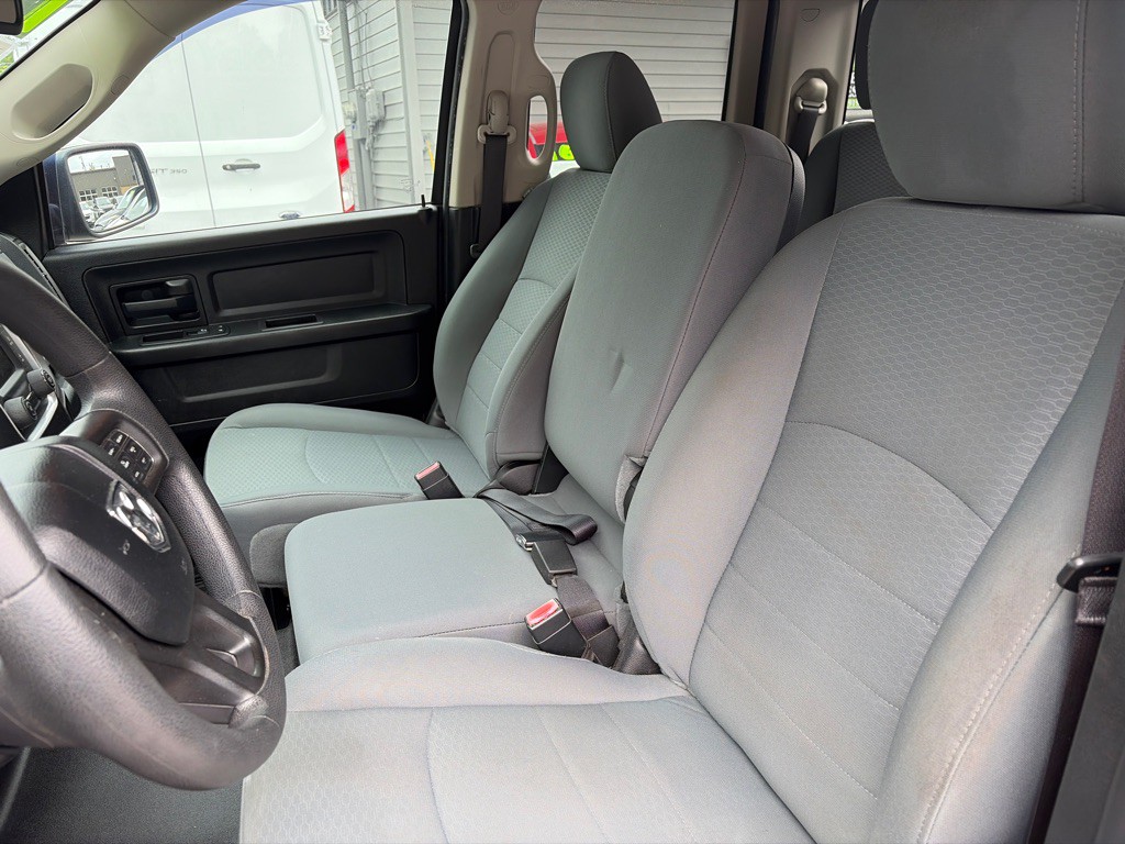 2015 RAM 1500 Image 11