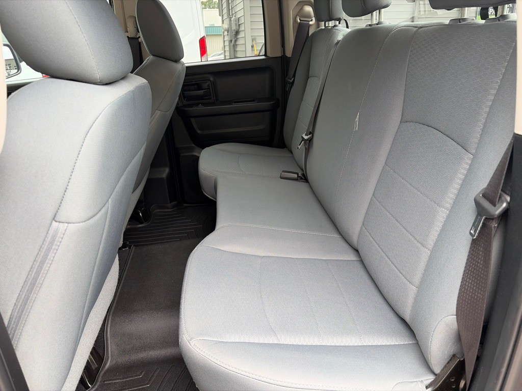 2015 RAM 1500 Image 12