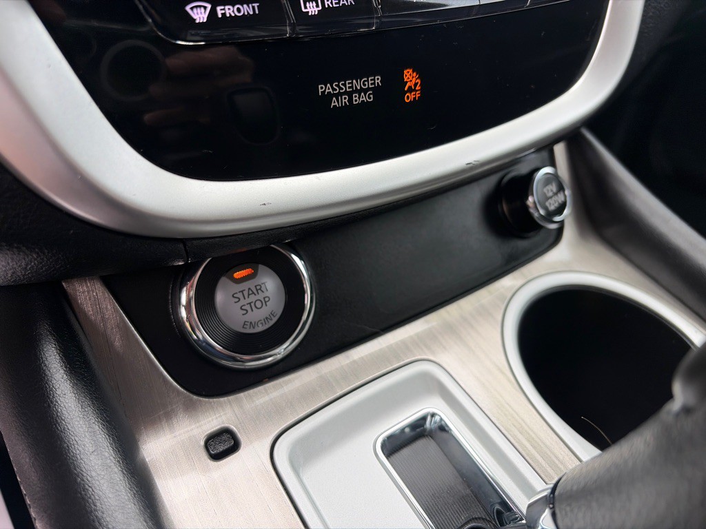 2015 Nissan Murano Image 16