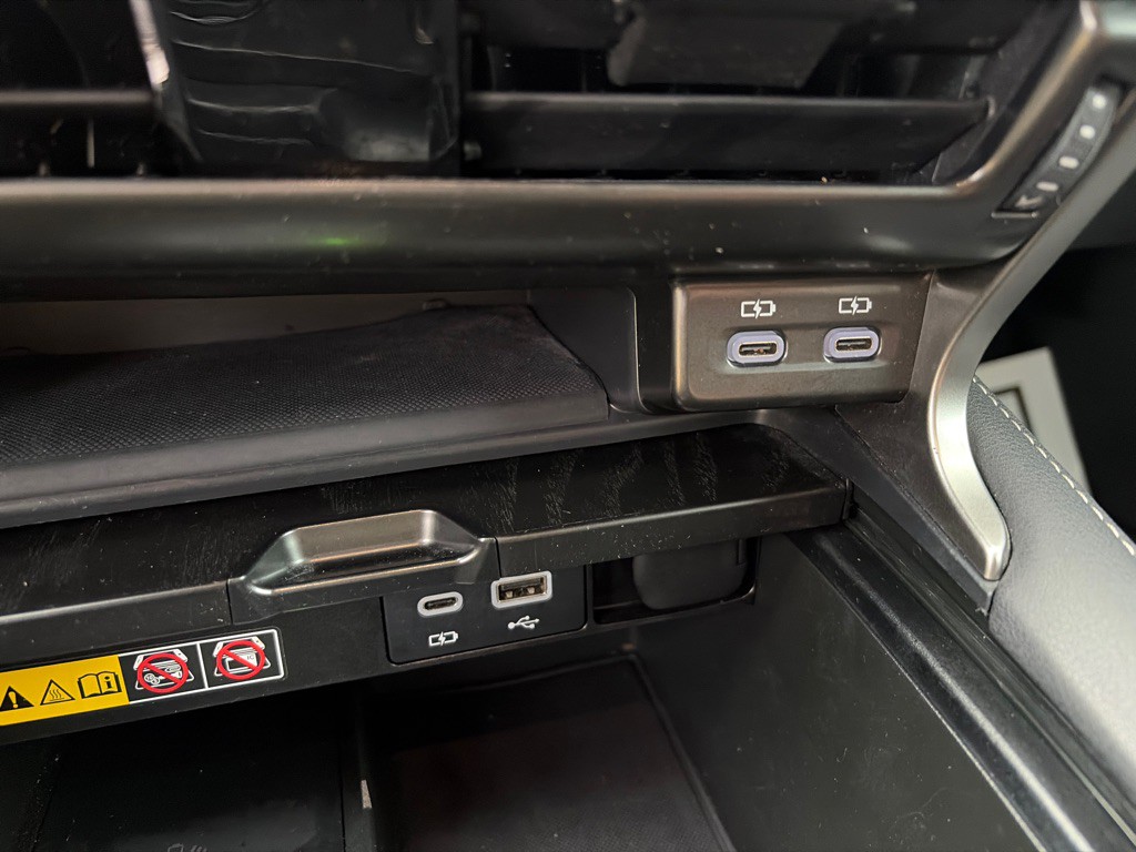 2023 Lexus RX Image 19
