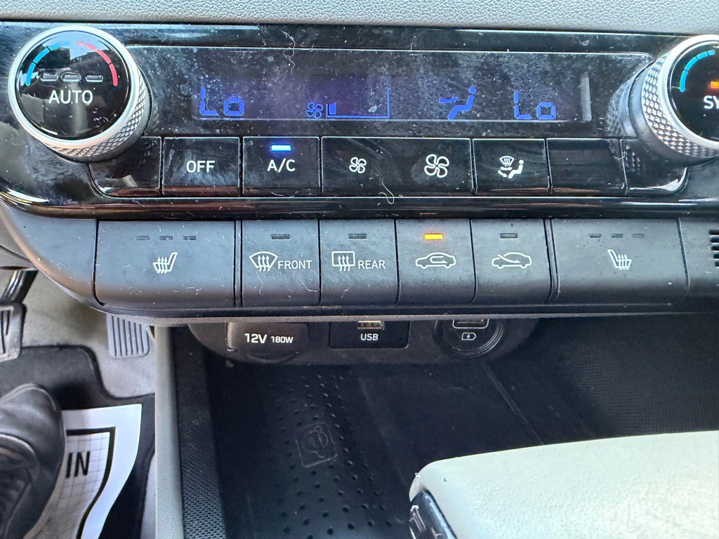2023 Hyundai Elantra Image 20