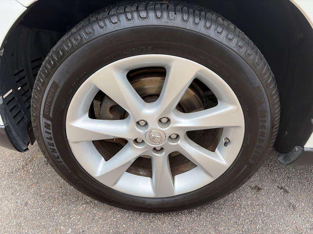 2012 Lexus RX Image 35