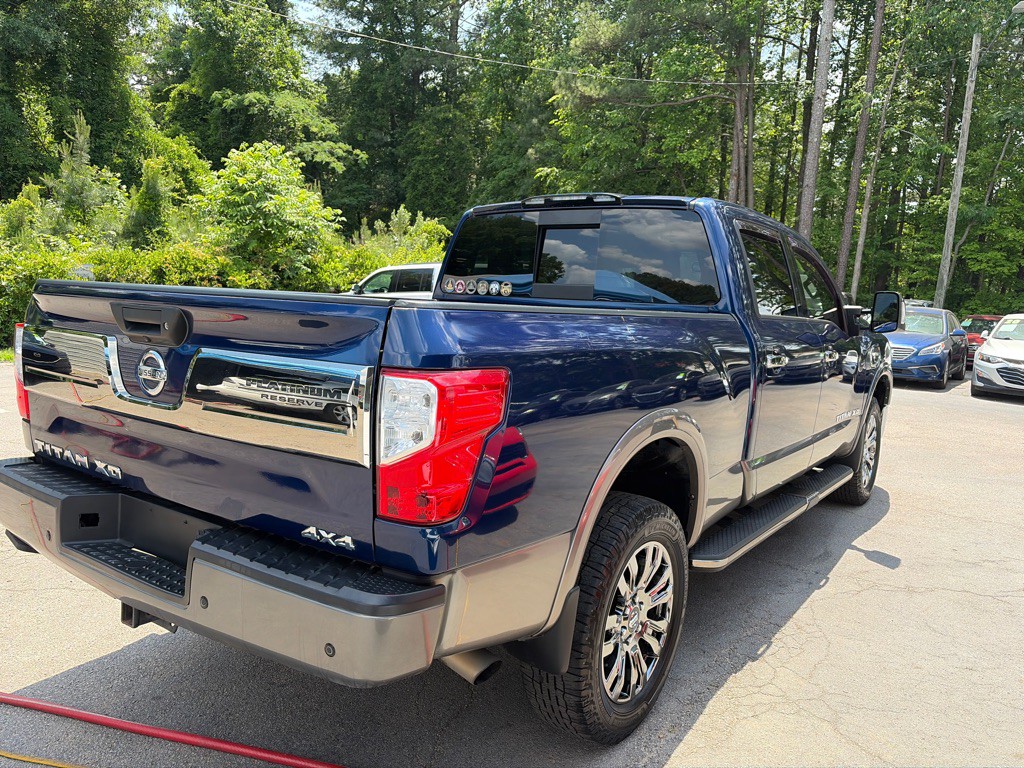 2018 Nissan Titan Image 4