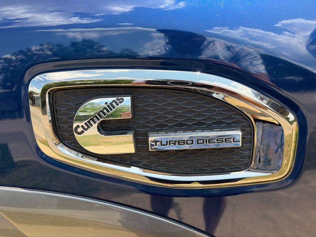 2018 Nissan Titan Image 5