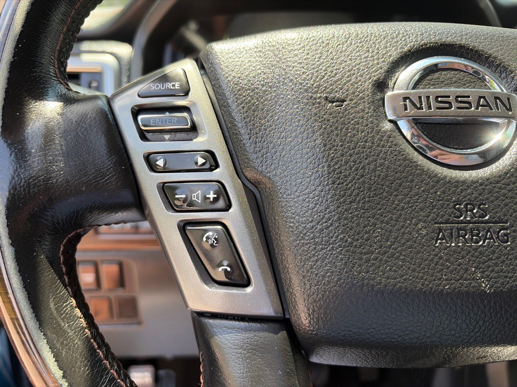 2018 Nissan Titan Image 18