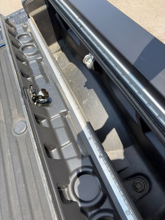 2018 Nissan Titan Image 42