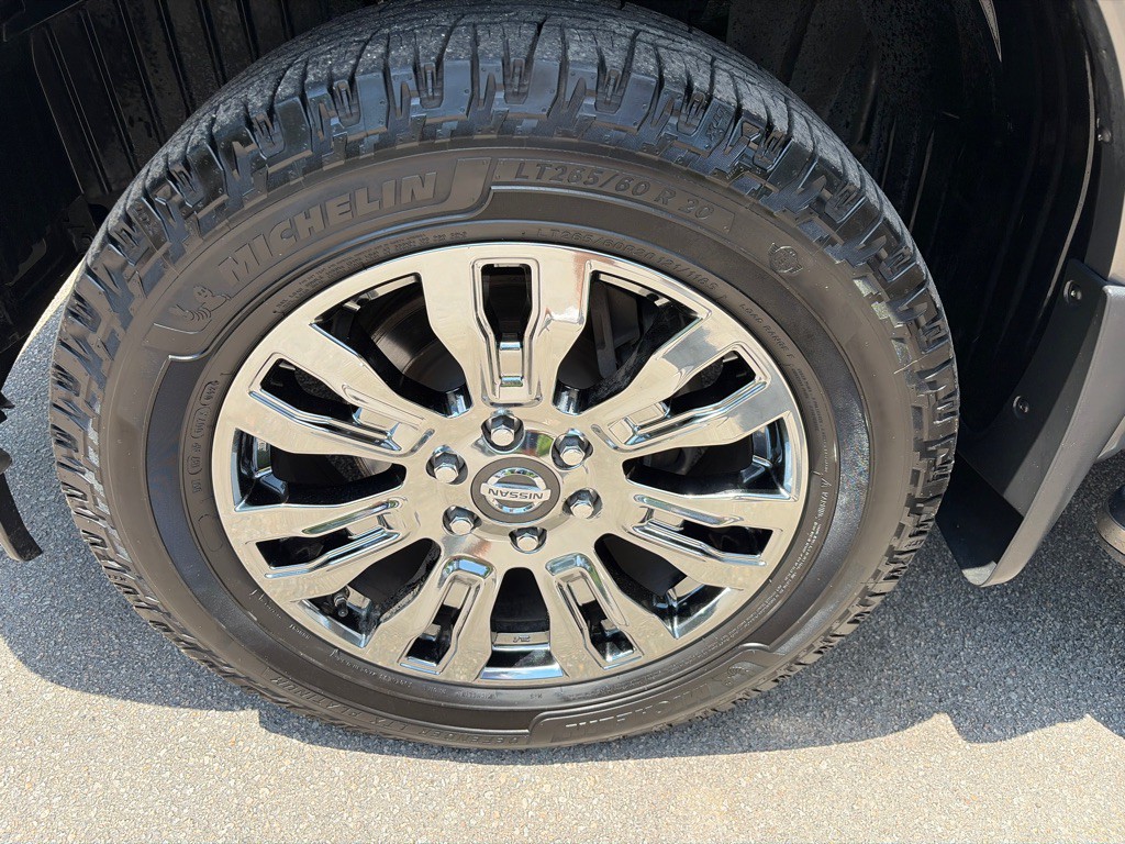 2018 Nissan Titan Image 44