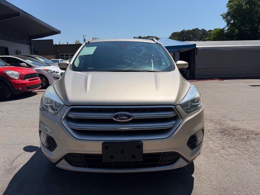 2017 Ford Escape Image 2