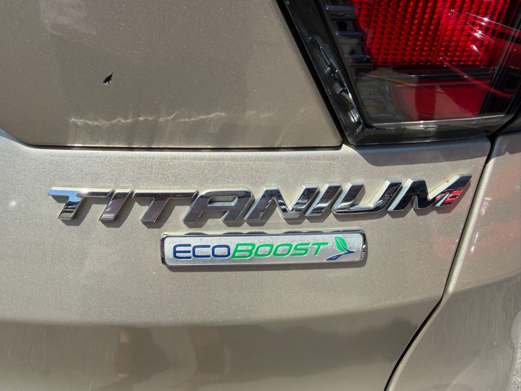 2017 Ford Escape Image 11