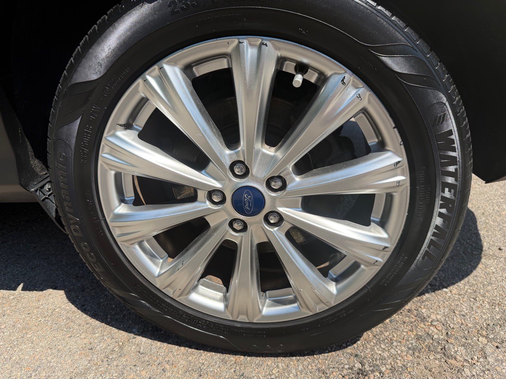 2017 Ford Escape Image 35
