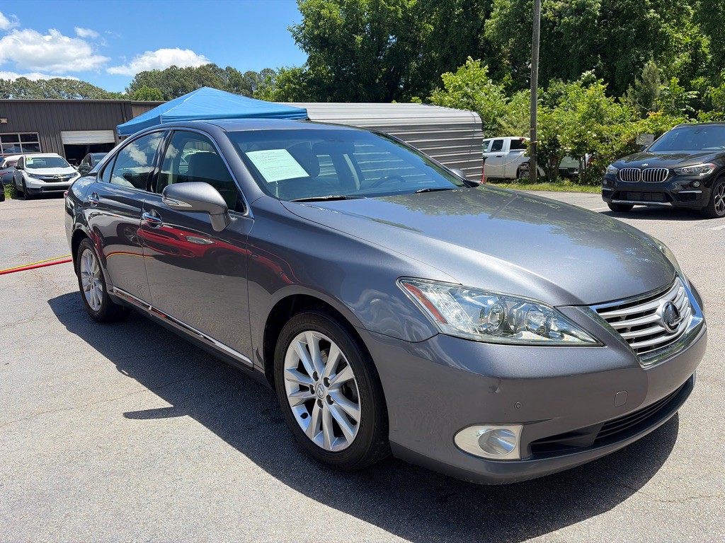 2012 Lexus ES Image 3
