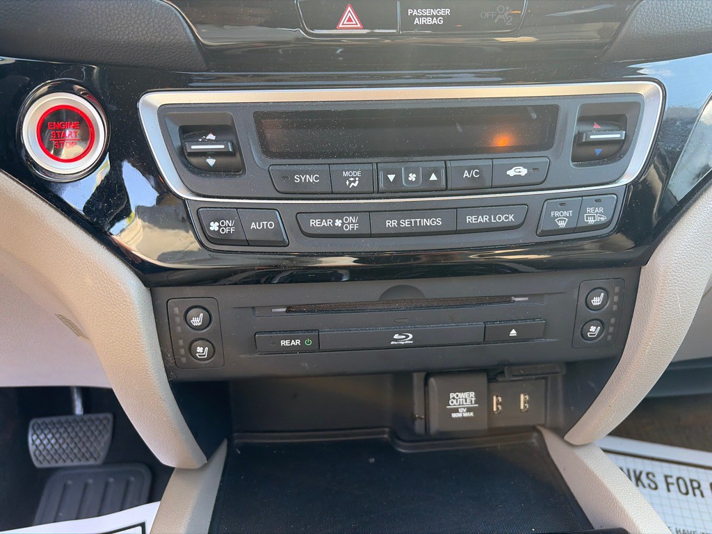 2016 Honda Pilot Image 19