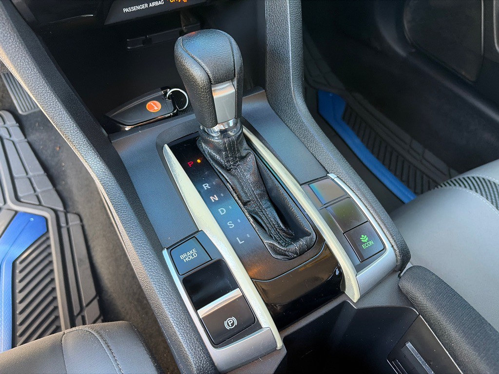 2018 Honda Civic Image 17