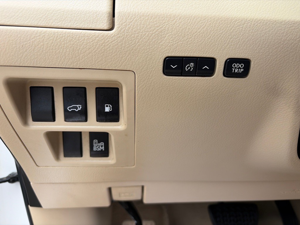 2014 Lexus RX Image 16