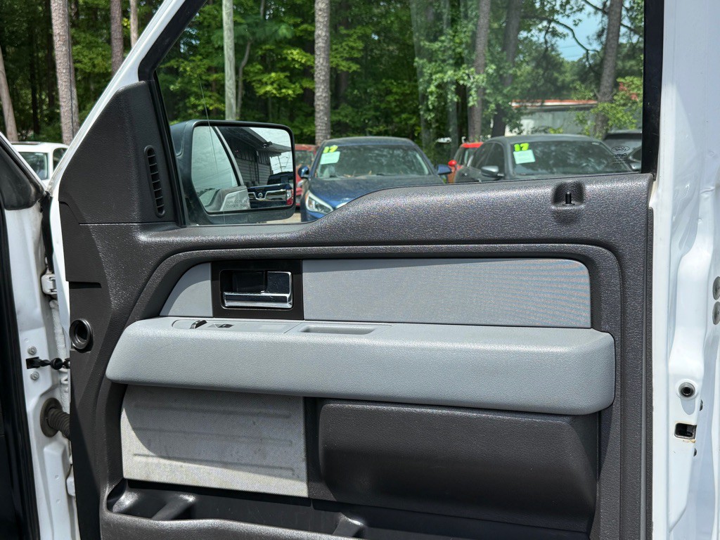 2014 Ford F-150 Image 31