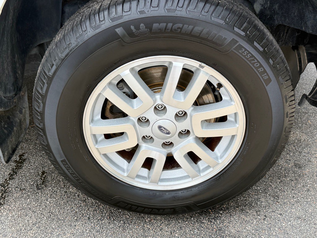 2014 Ford F-150 Image 36