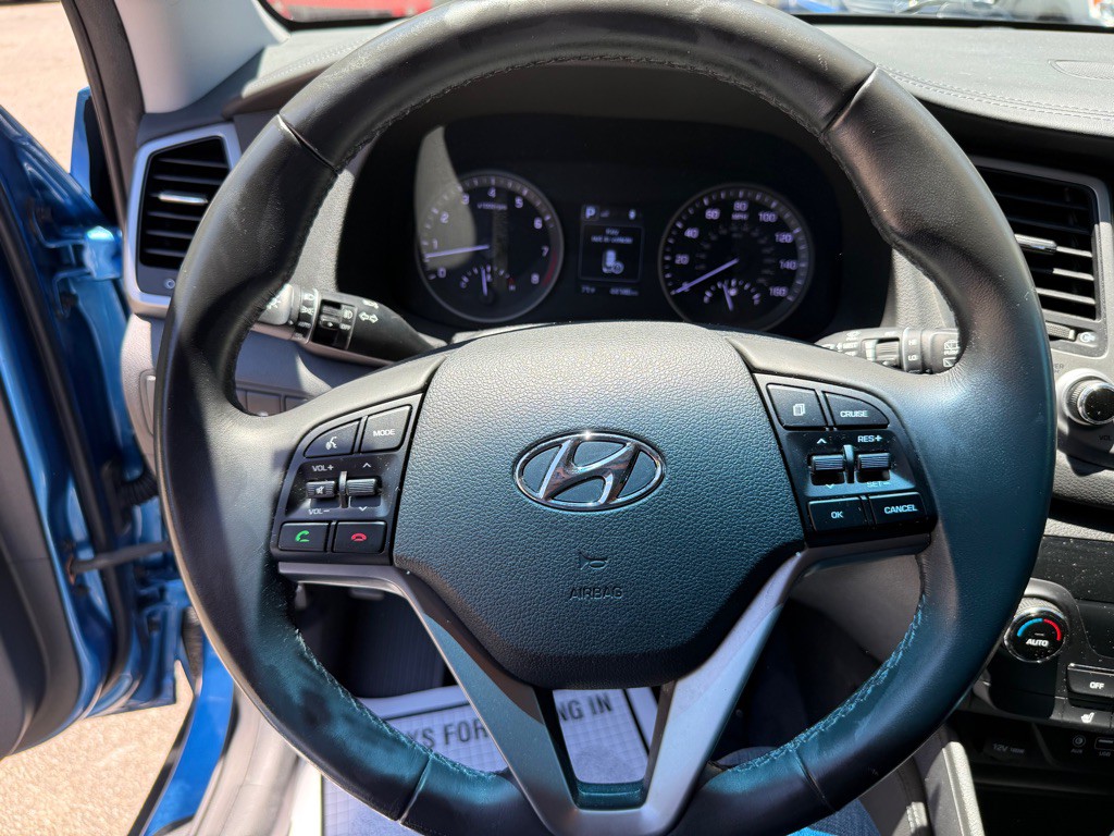 2016 Hyundai Tucson Image 17