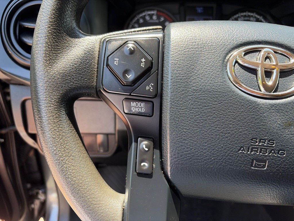 2020 Toyota Tacoma Image 12