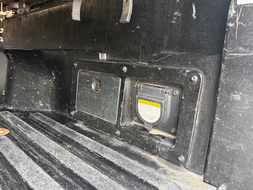 2016 Toyota Tacoma Image 35