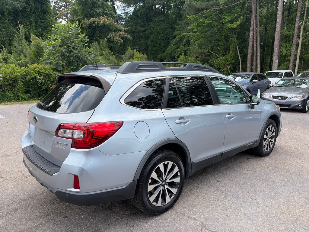 2017 Subaru Outback Image 4