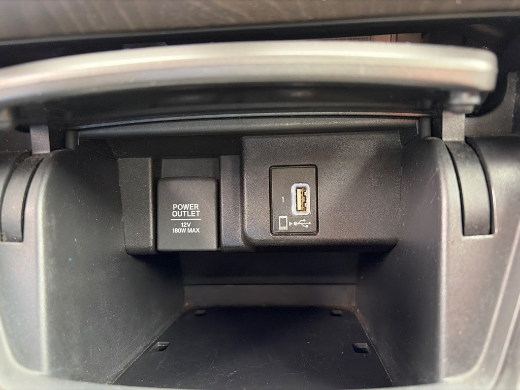 2018 Honda Accord Image 18