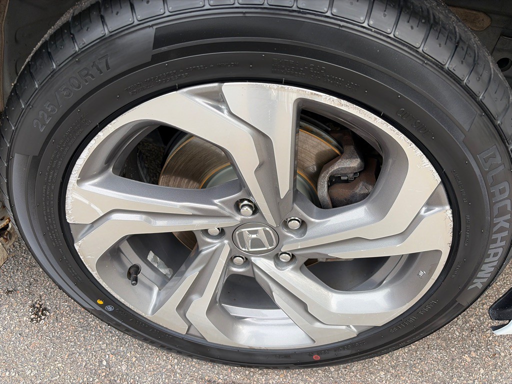 2018 Honda Accord Image 30
