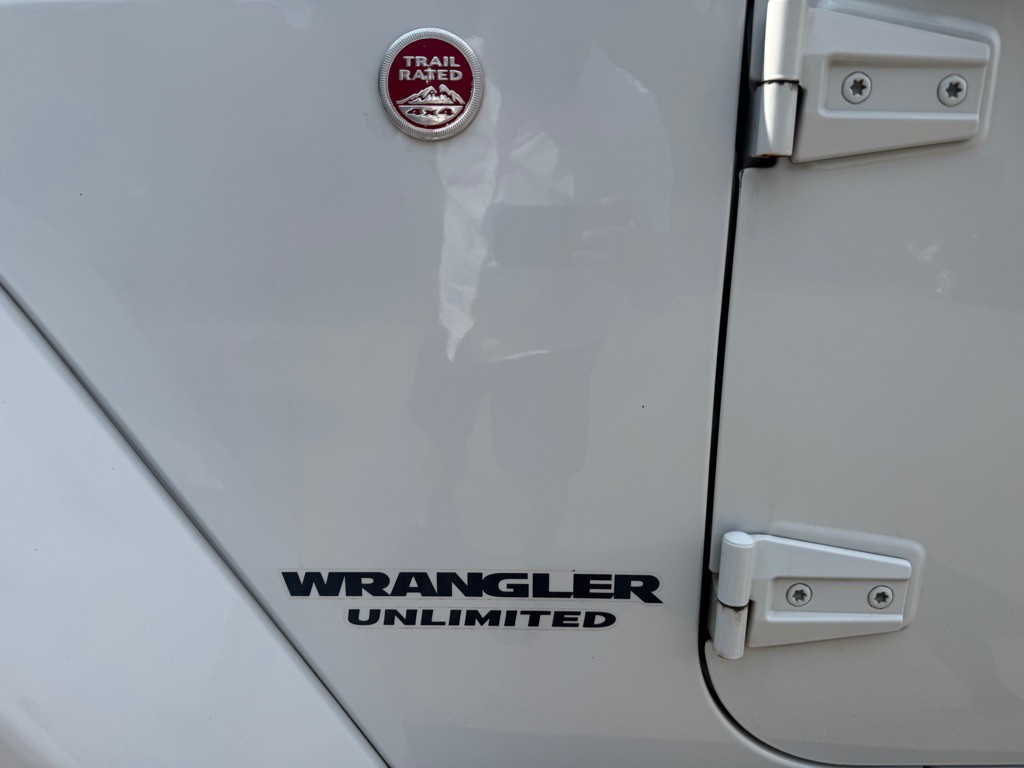 2016 Jeep Wrangler Unlimited Image 15