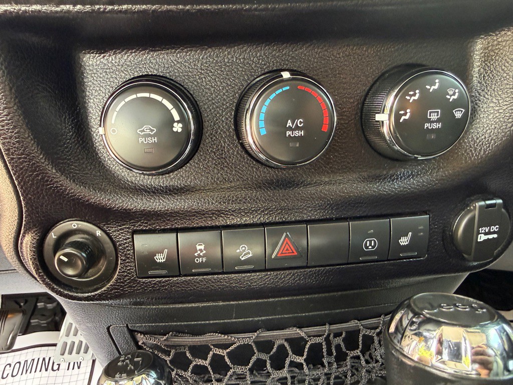 2016 Jeep Wrangler Unlimited Image 30