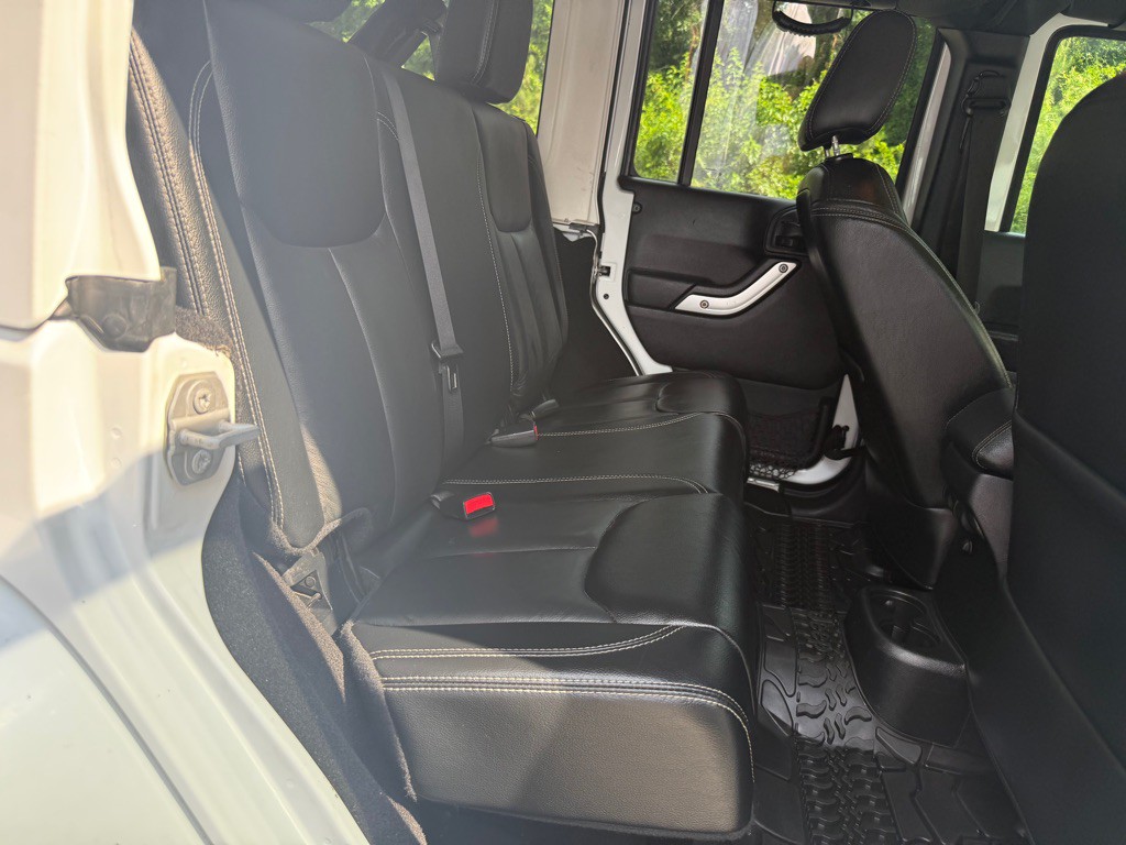 2016 Jeep Wrangler Unlimited Image 46