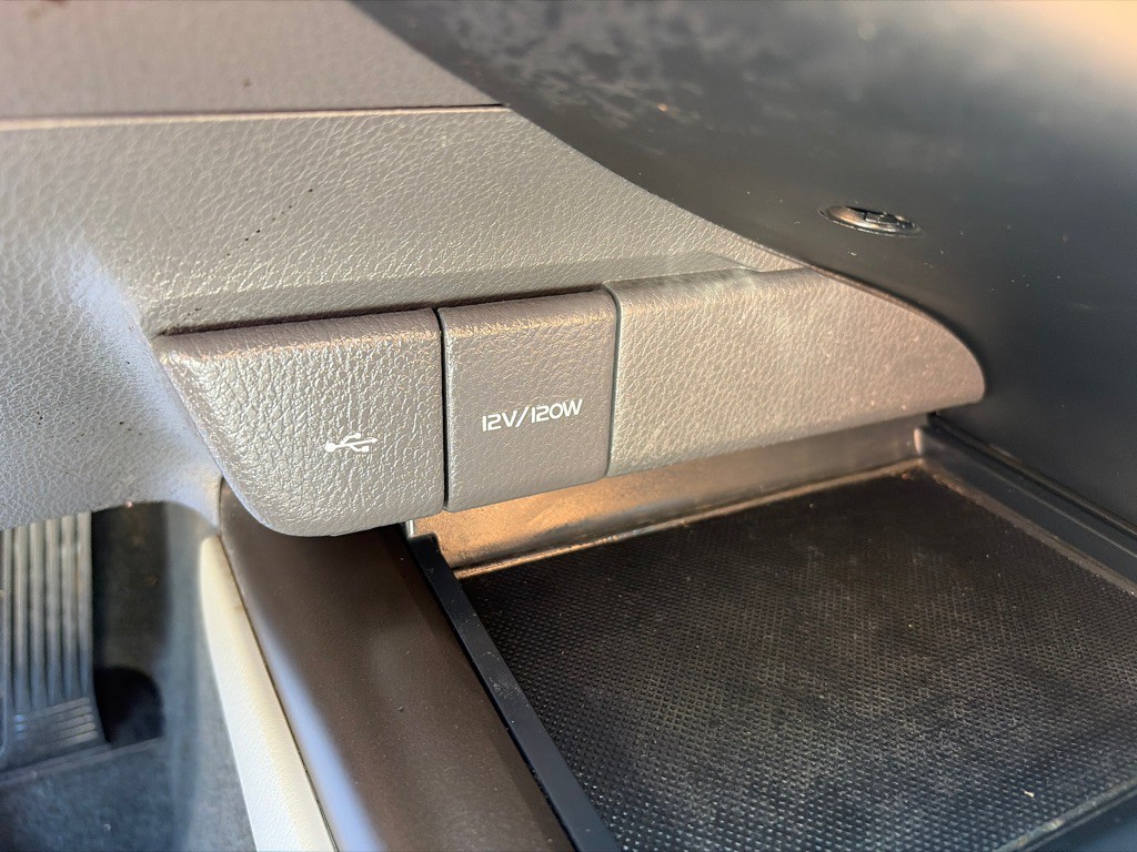 2023 Toyota Camry Image 16